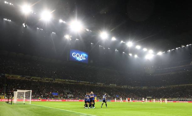 同查尔顿爵 同查尔顿爵