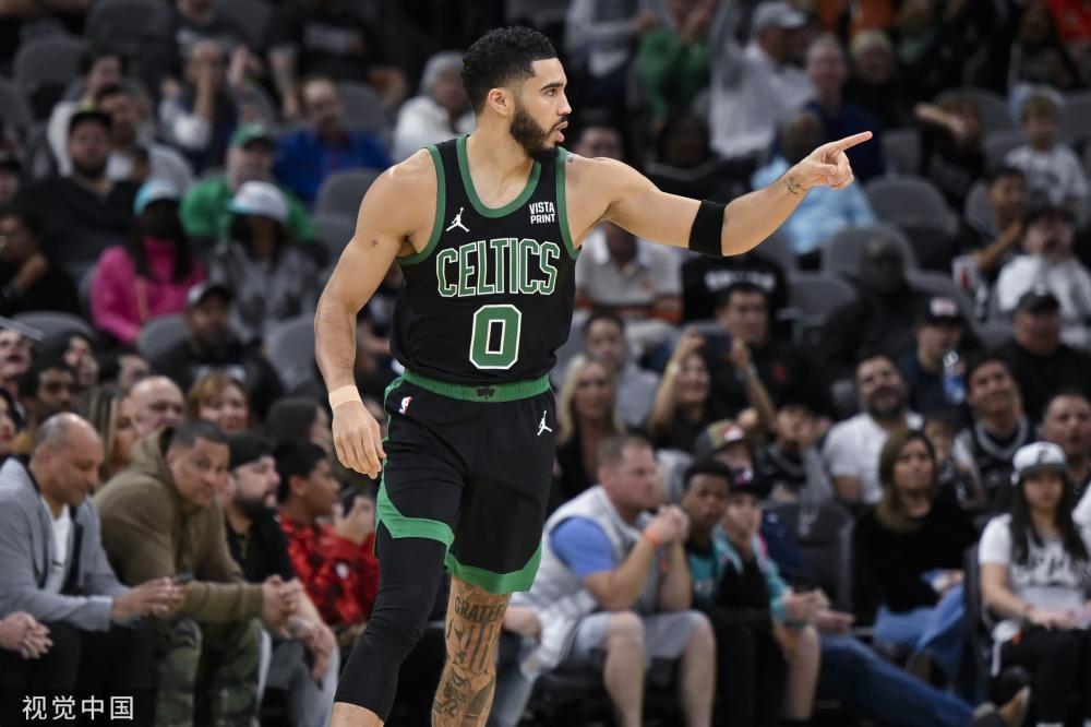 季的表現無 季的表現無