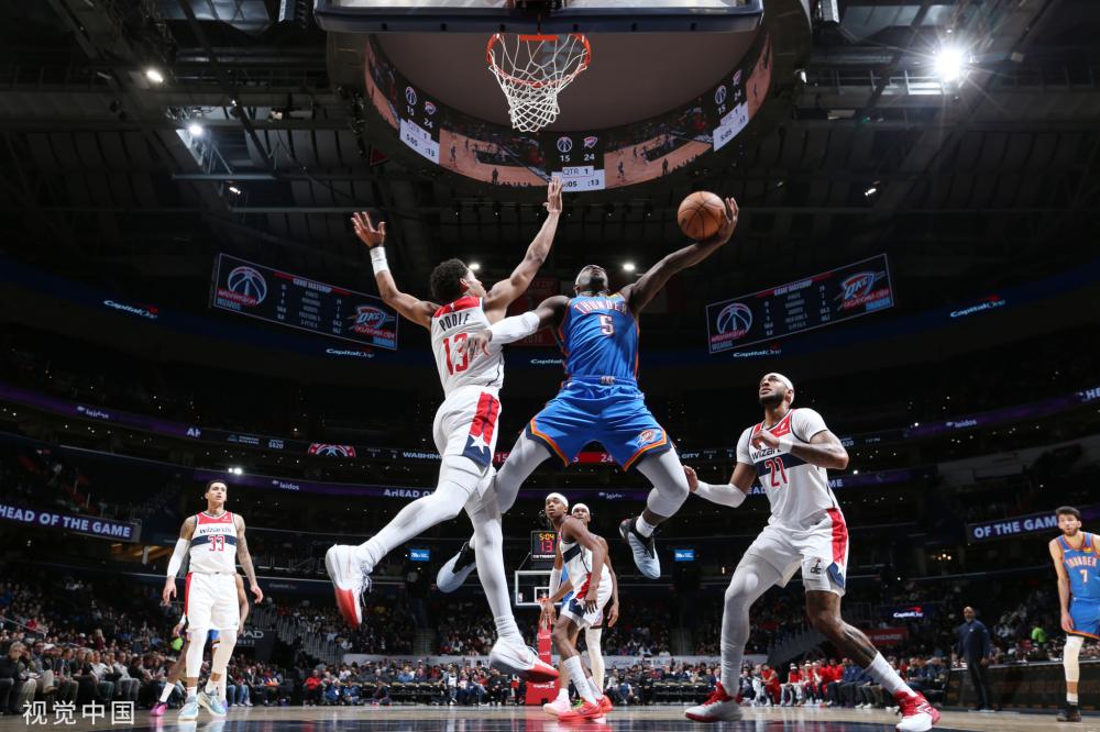 员们在接下 员们在接下